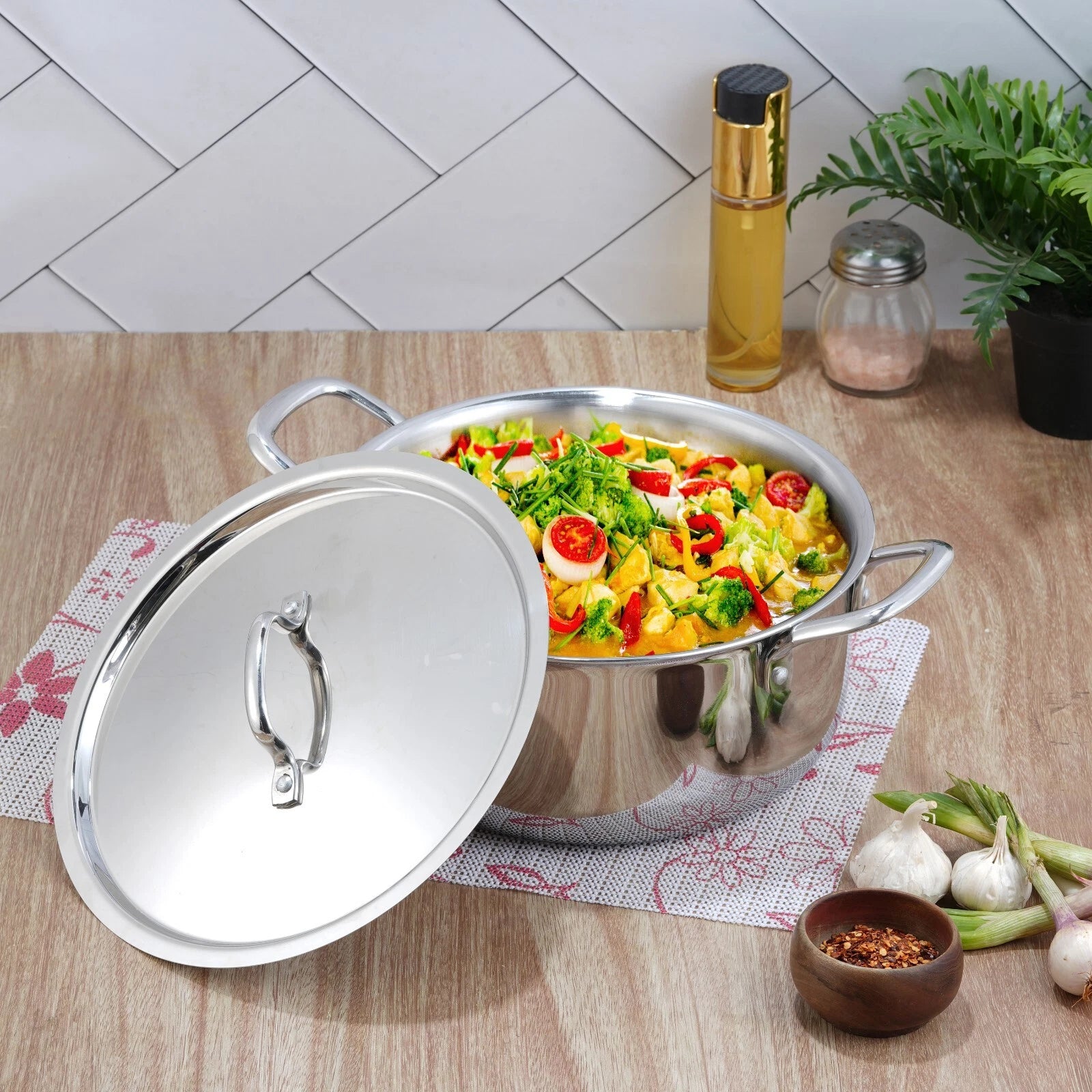 Vinod 28cm Stainless Steel Casserole Pot with Lid — Induction & Gas Compatible