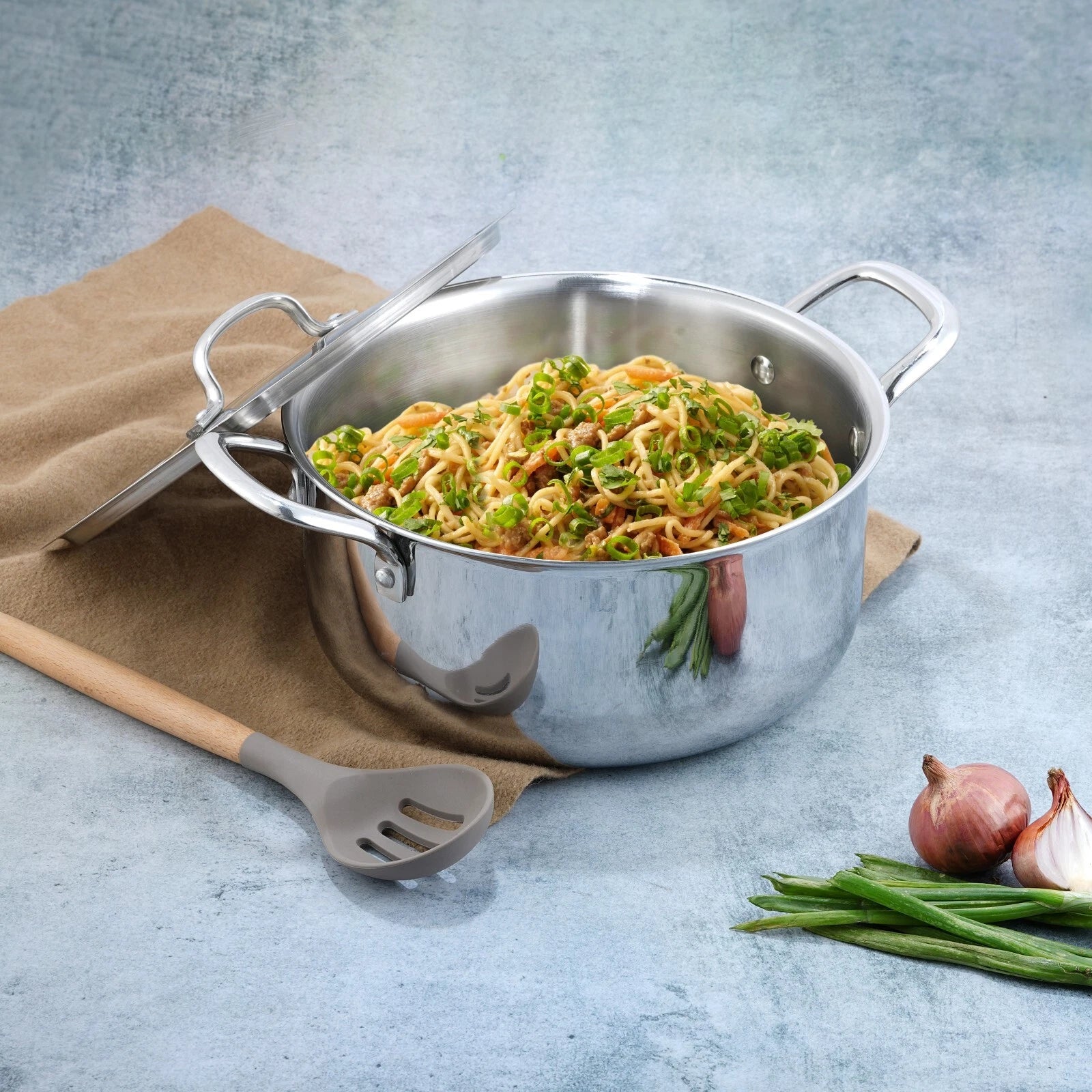 Vinod 28cm Stainless Steel Casserole Pot with Lid — Induction & Gas Compatible