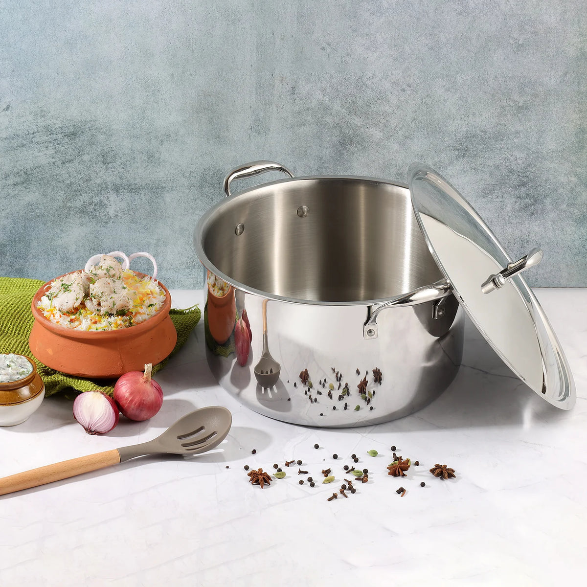 Vinod Platinum Triply Biryani Pot 30cm 11L with stainless steel lid induction friendly